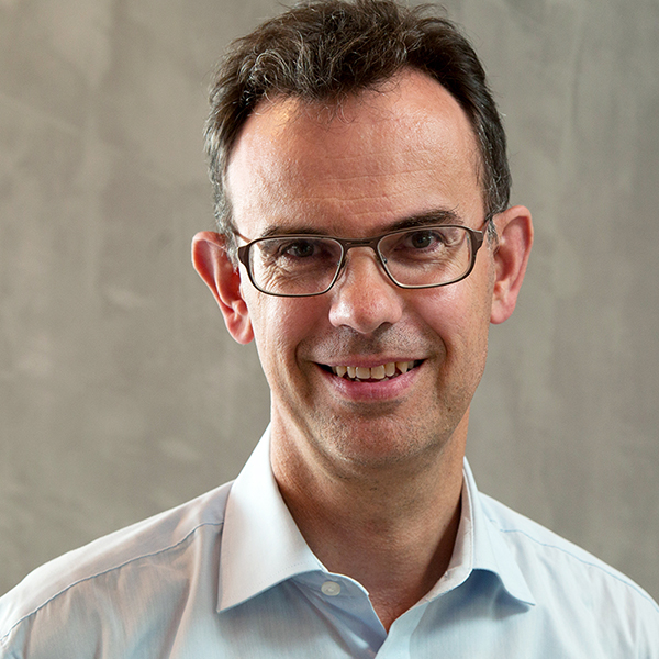 Dr Christoph Hegg